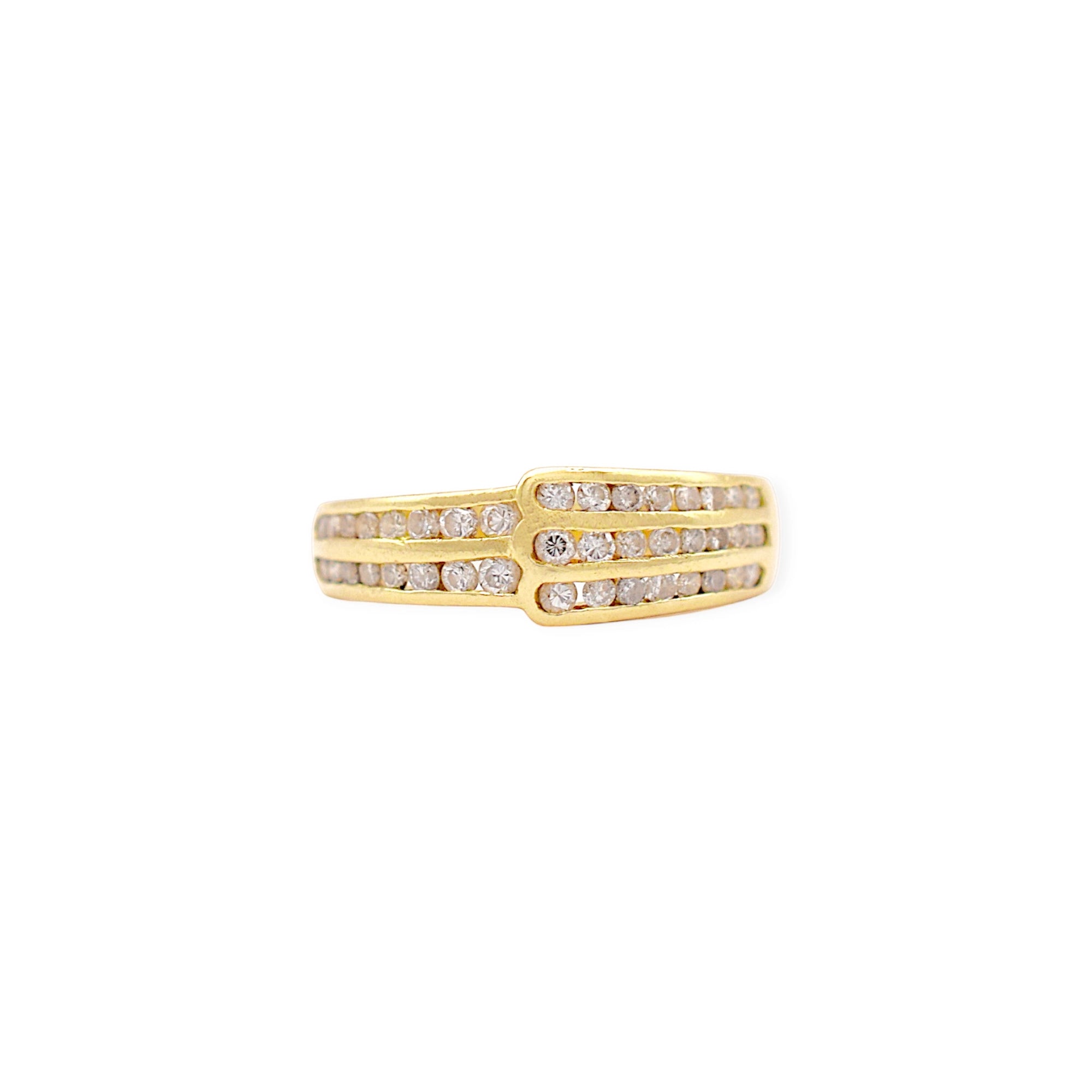 Elegant 18 Karat Yellow Gold band ring featuring multiple rows of brilliant-cut diamonds in a fine pavé setting.