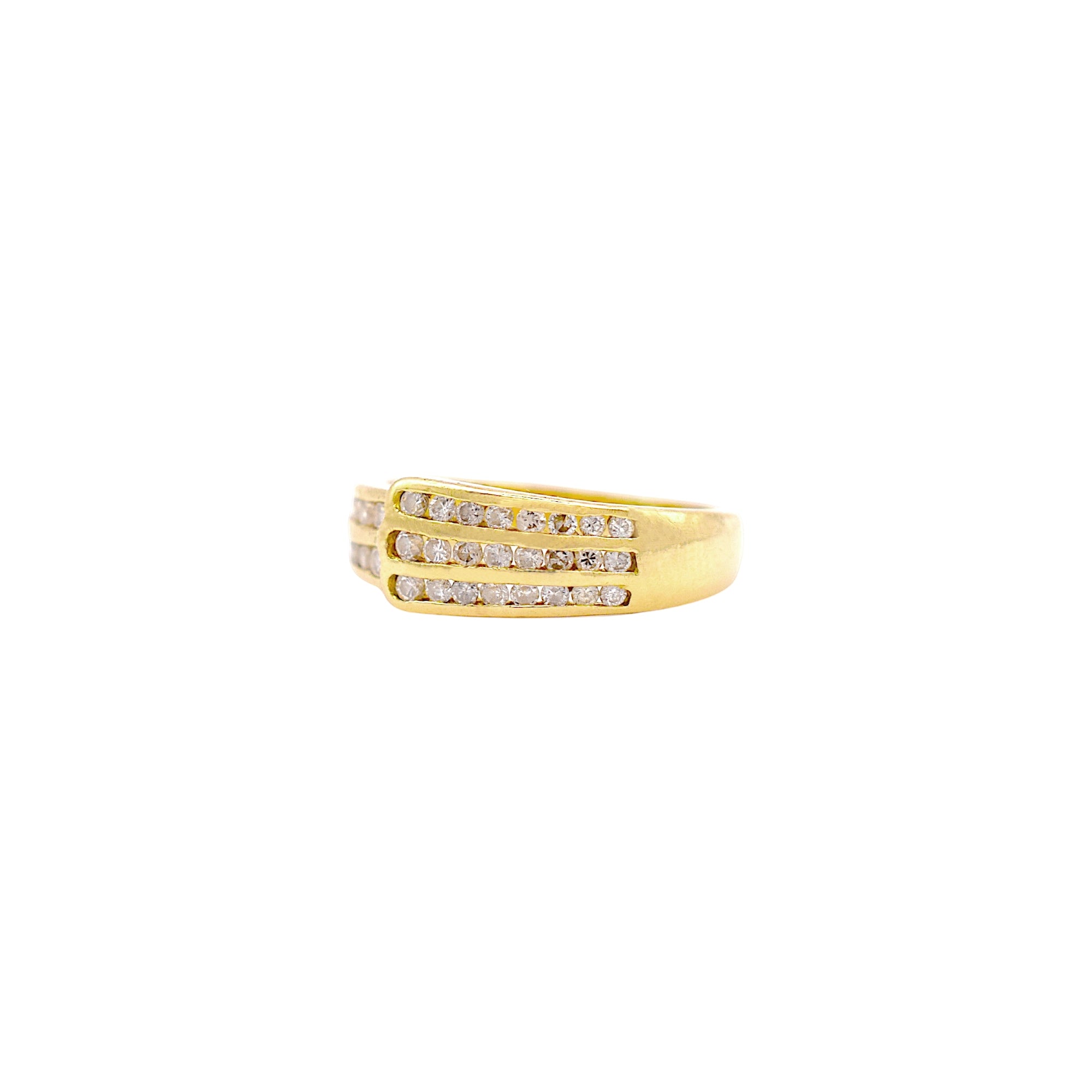Elegant 18 Karat Yellow Gold band ring featuring multiple rows of brilliant-cut diamonds in a fine pavé setting.